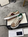 Gucci shoe204