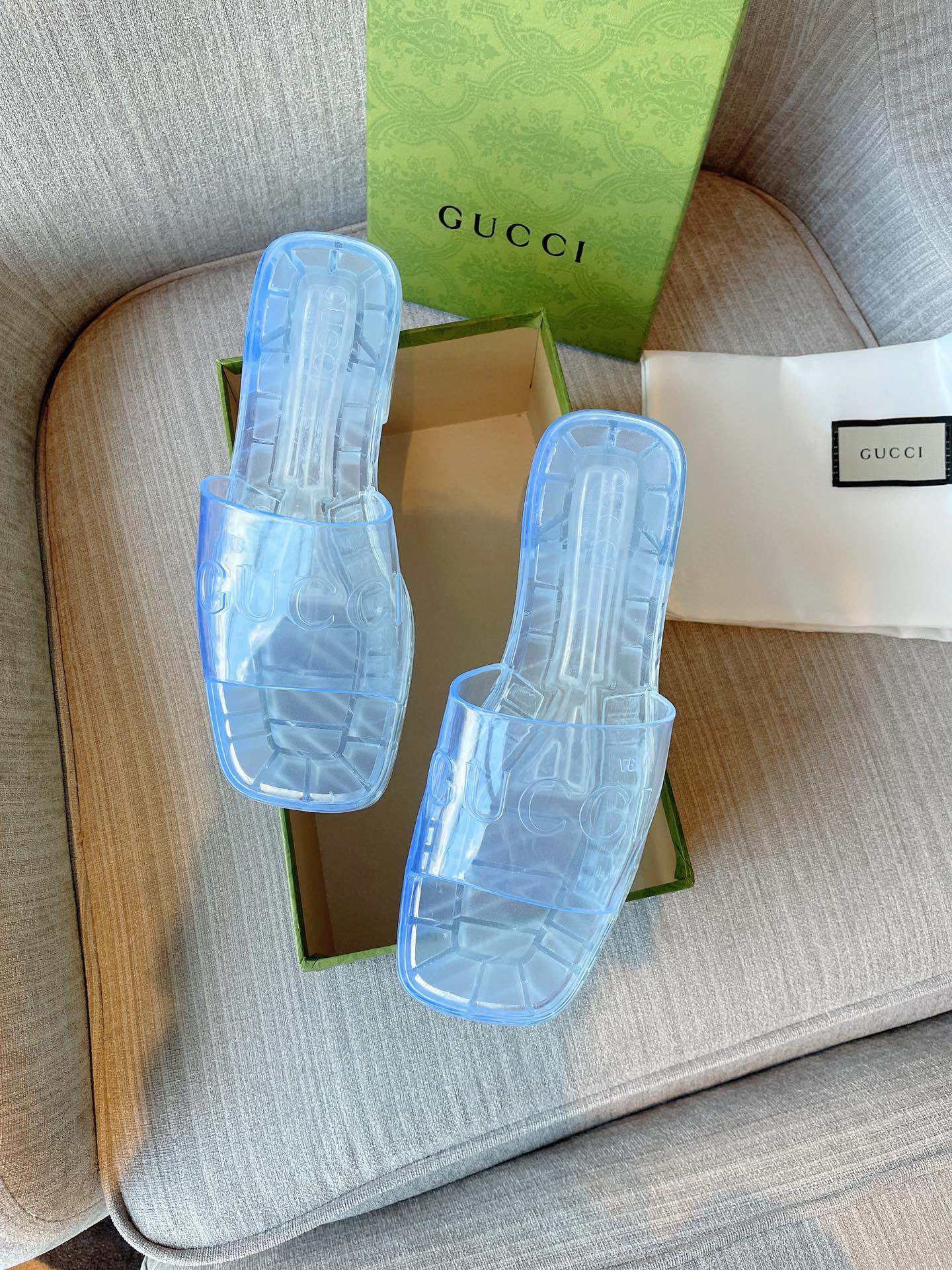 Gucci shoe306