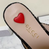 Gucci shoe339