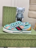 Gucci shoe192