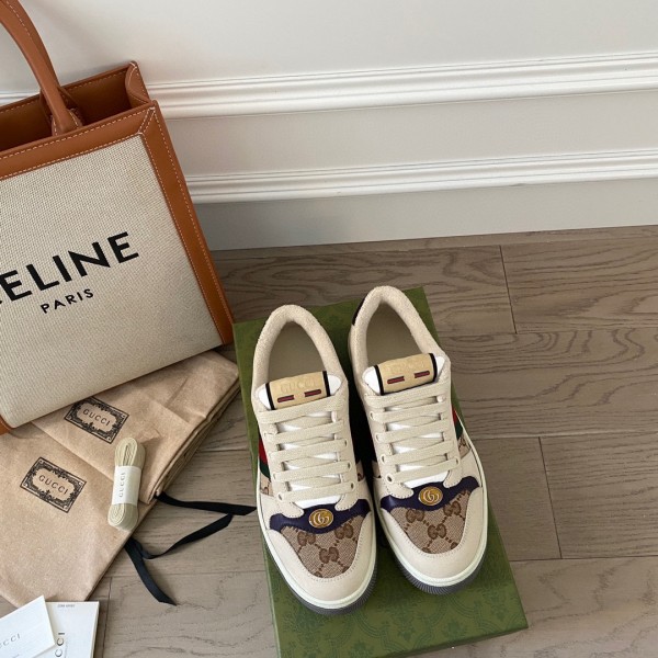 Gucci shoe64