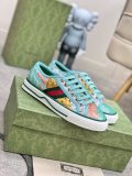 Gucci shoe192