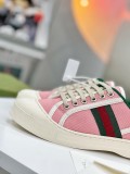 Gucci shoe171