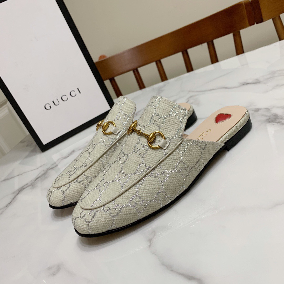 Gucci shoe336