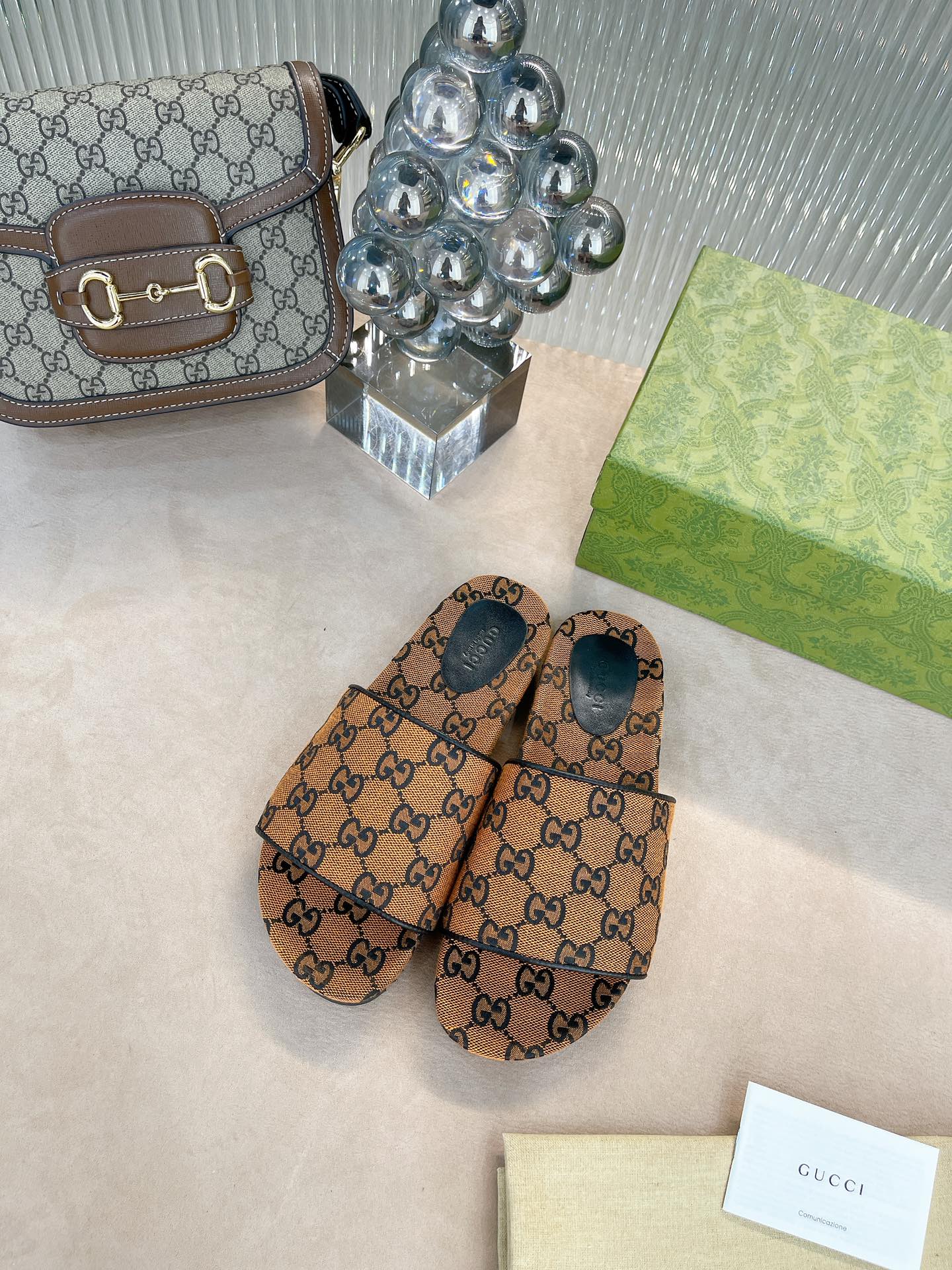 Gucci shoe263