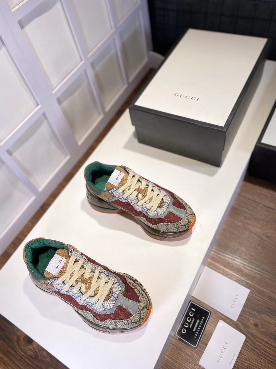 Gucci shoe56