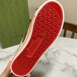 Gucci shoe91