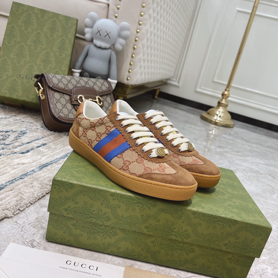 Gucci shoe179