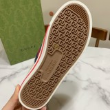 Gucci shoe102