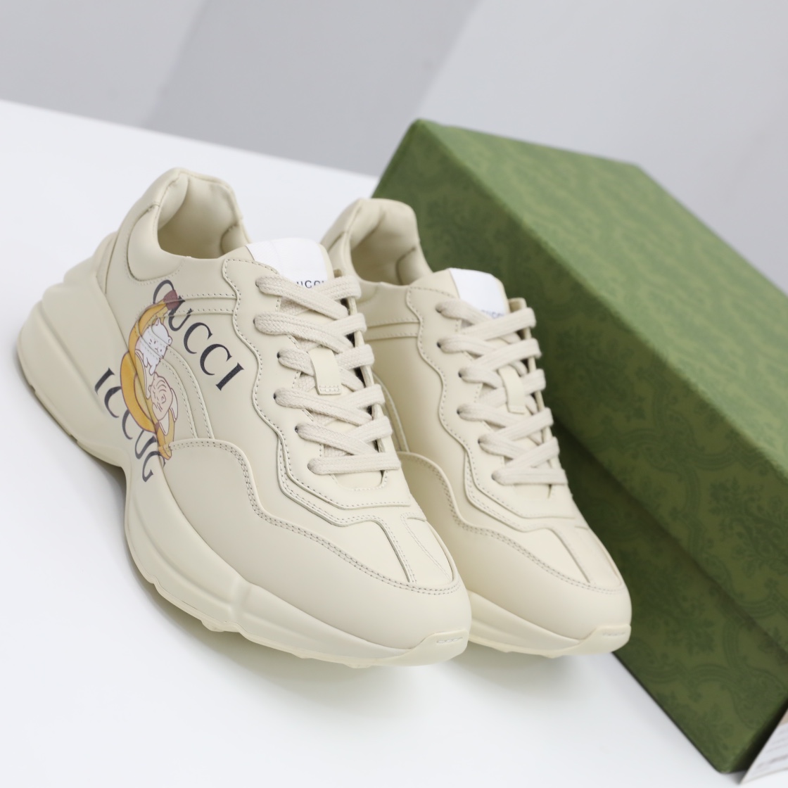 Gucci shoe28