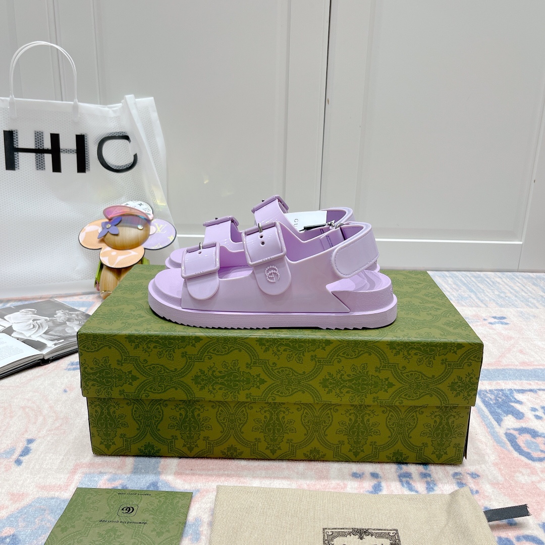 Gucci shoe486