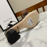 Gucci shoe425