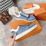 LV shoes146