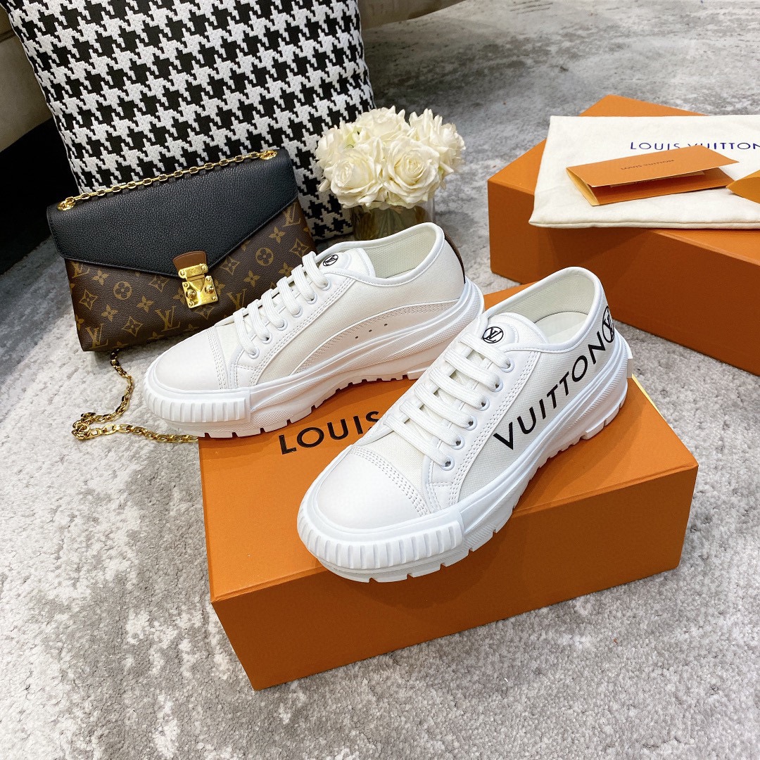 LV shoes199