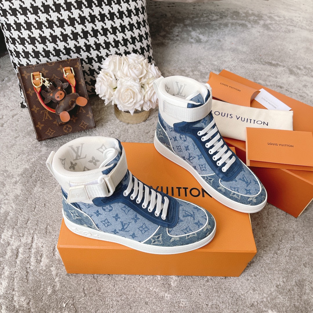 LV shoes137