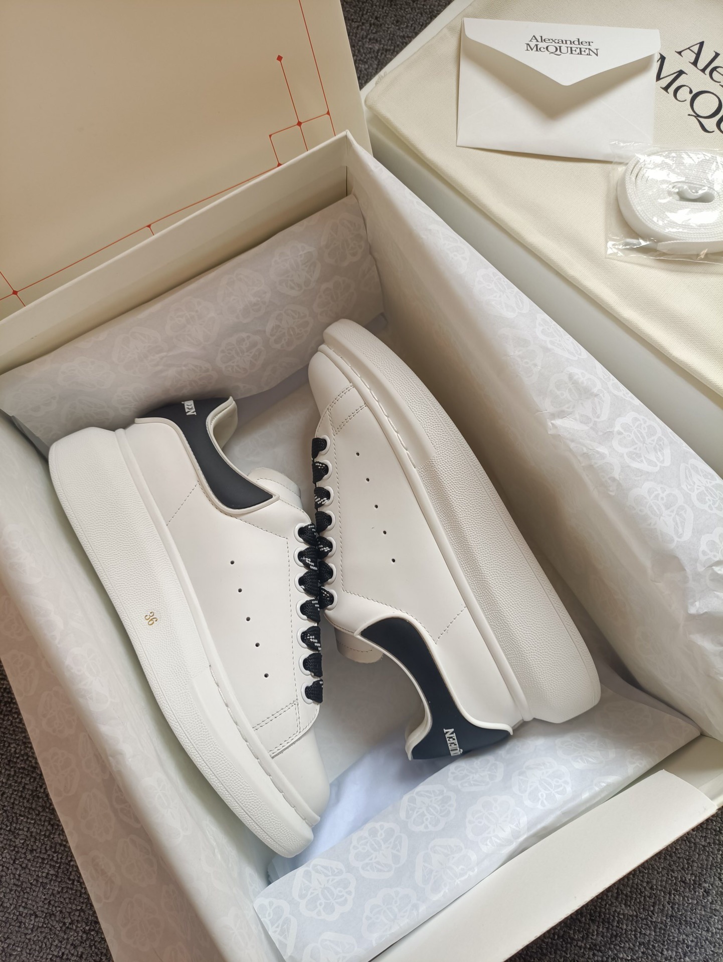 MQ shoes153