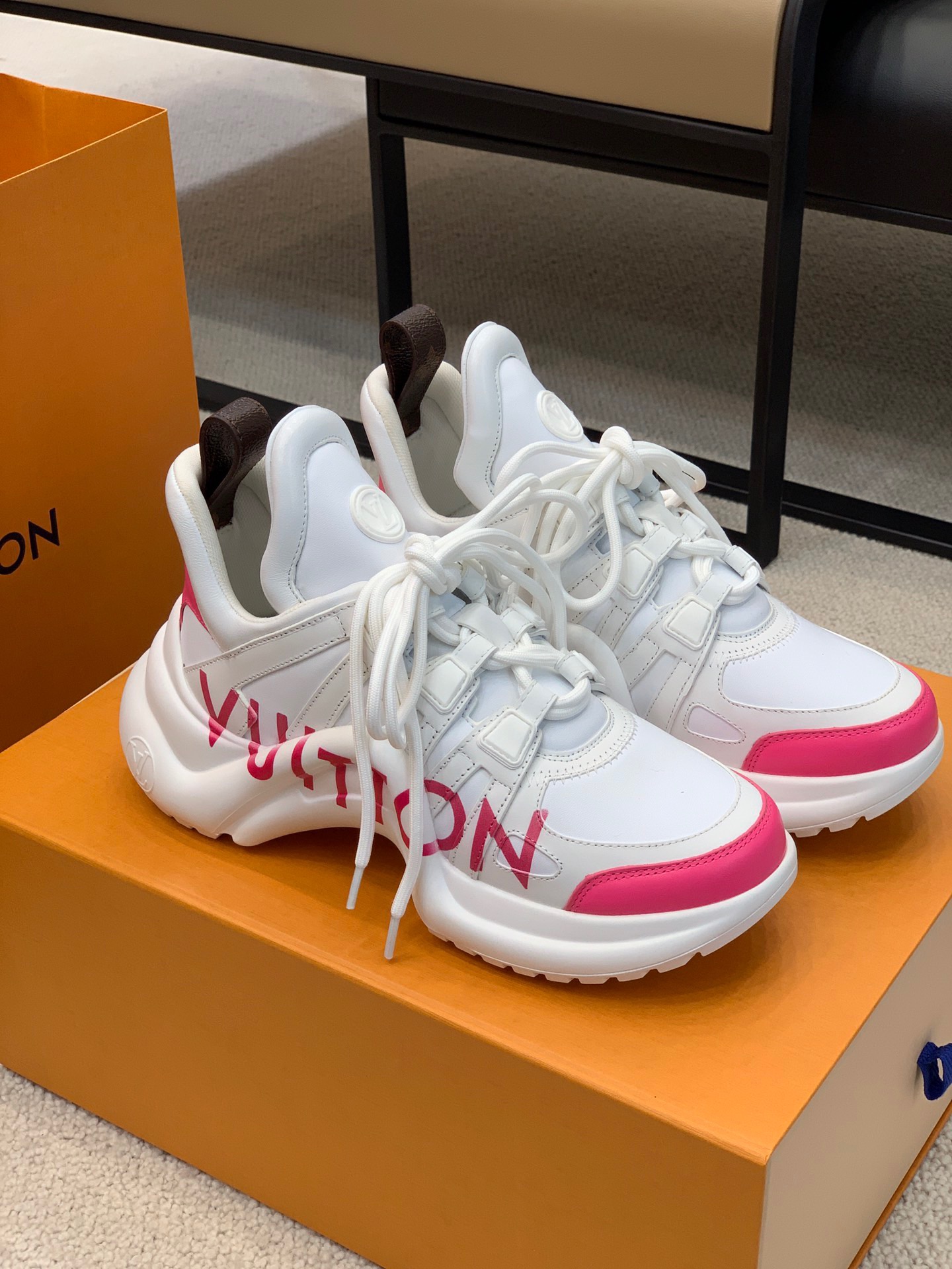 LV shoes350