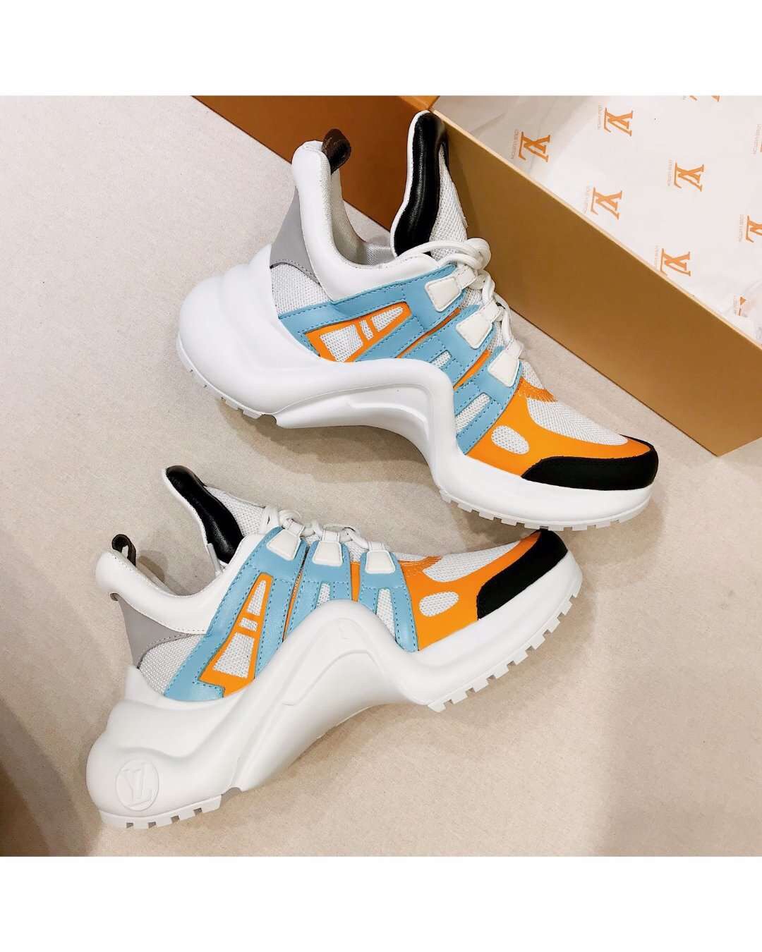 LV shoes342