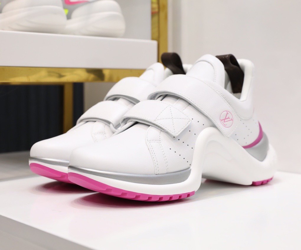 LV shoes328