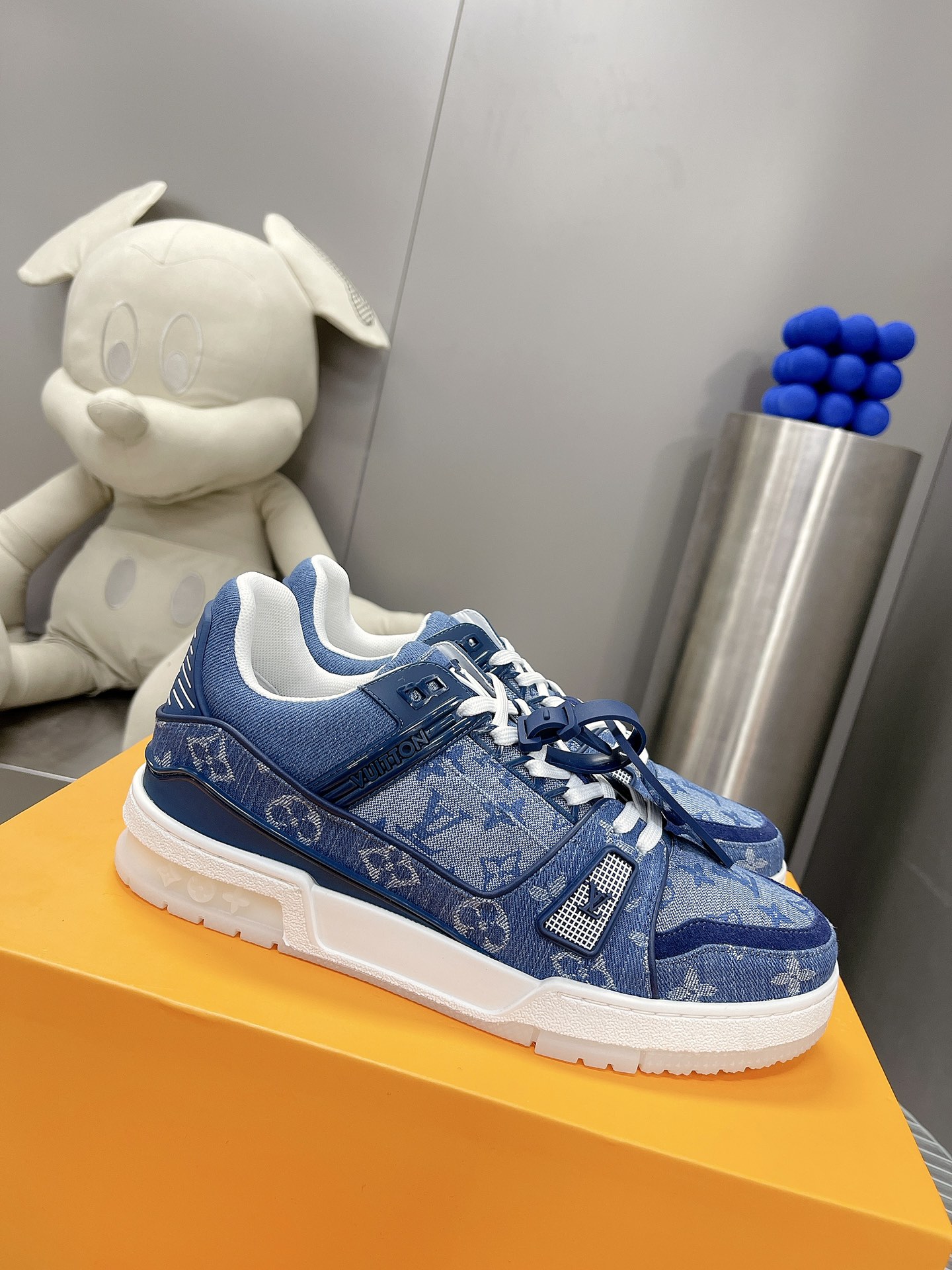 LV shoes264