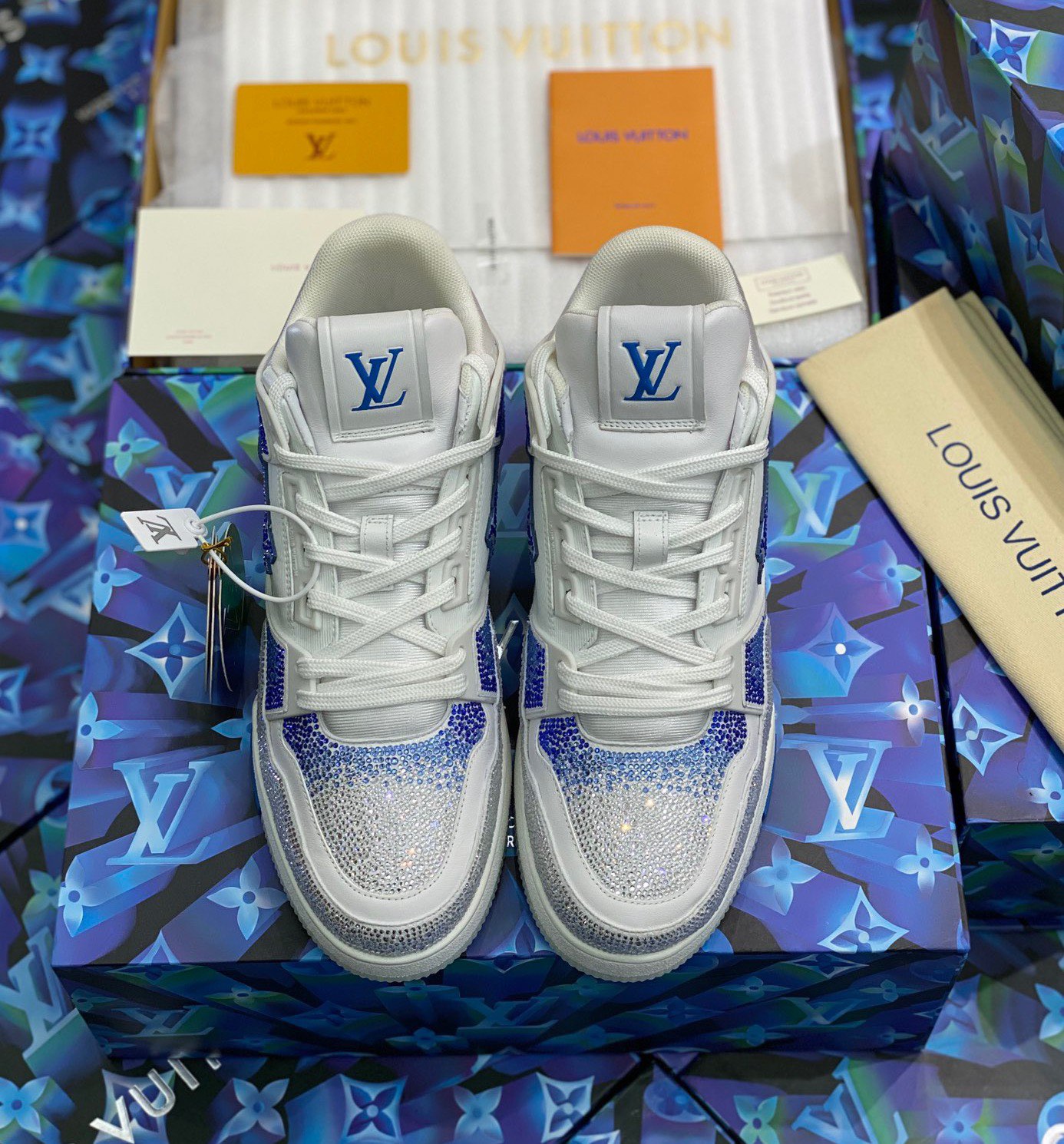 LV shoes317
