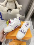 LV shoes214