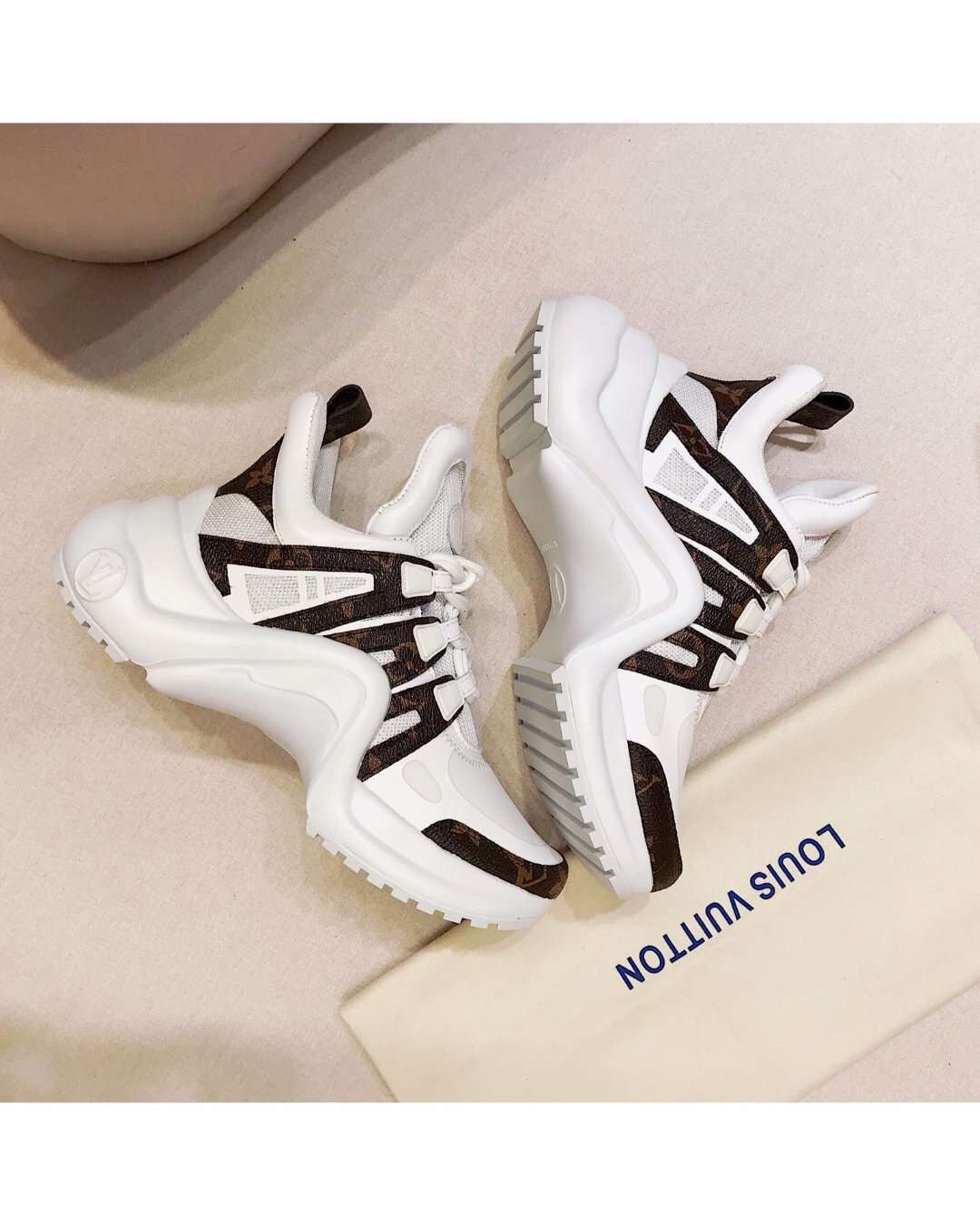 LV shoes333