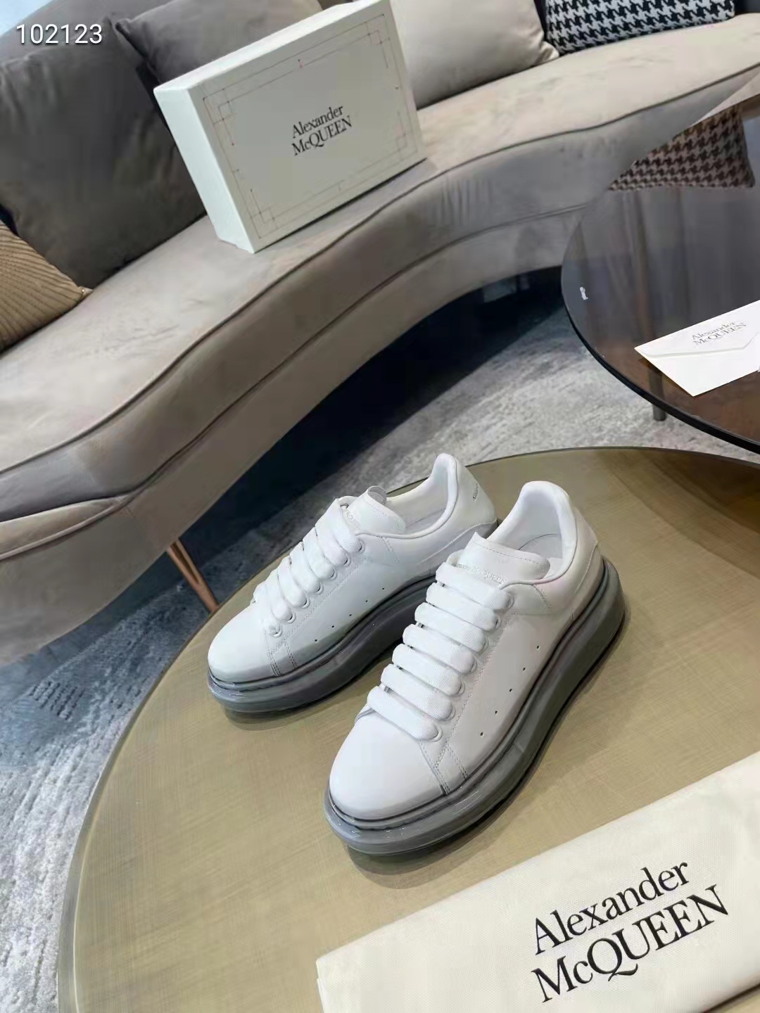 MQ shoes81