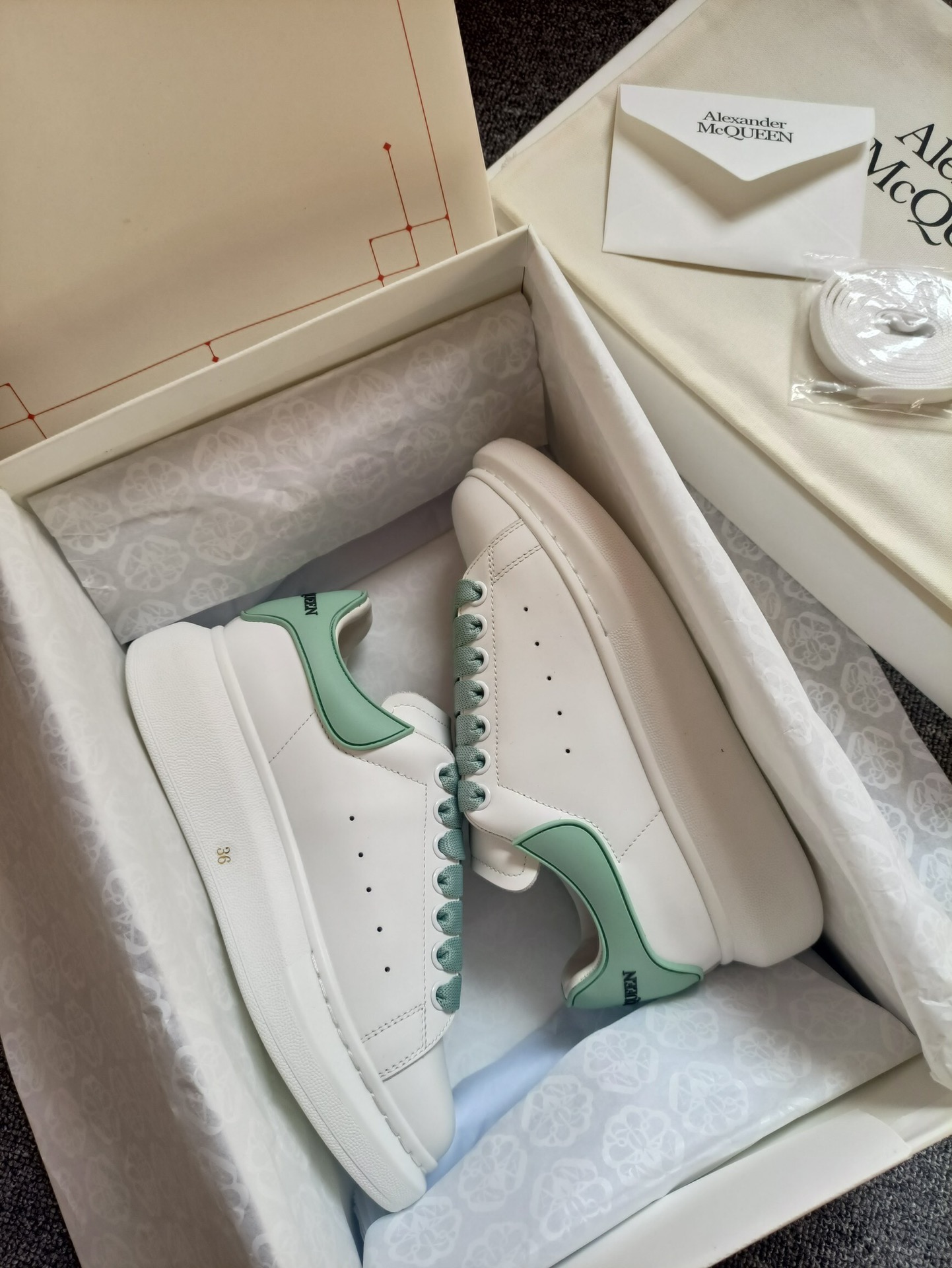 MQ shoes150