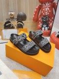 LV shoes90