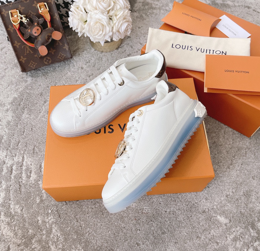 LV shoes158