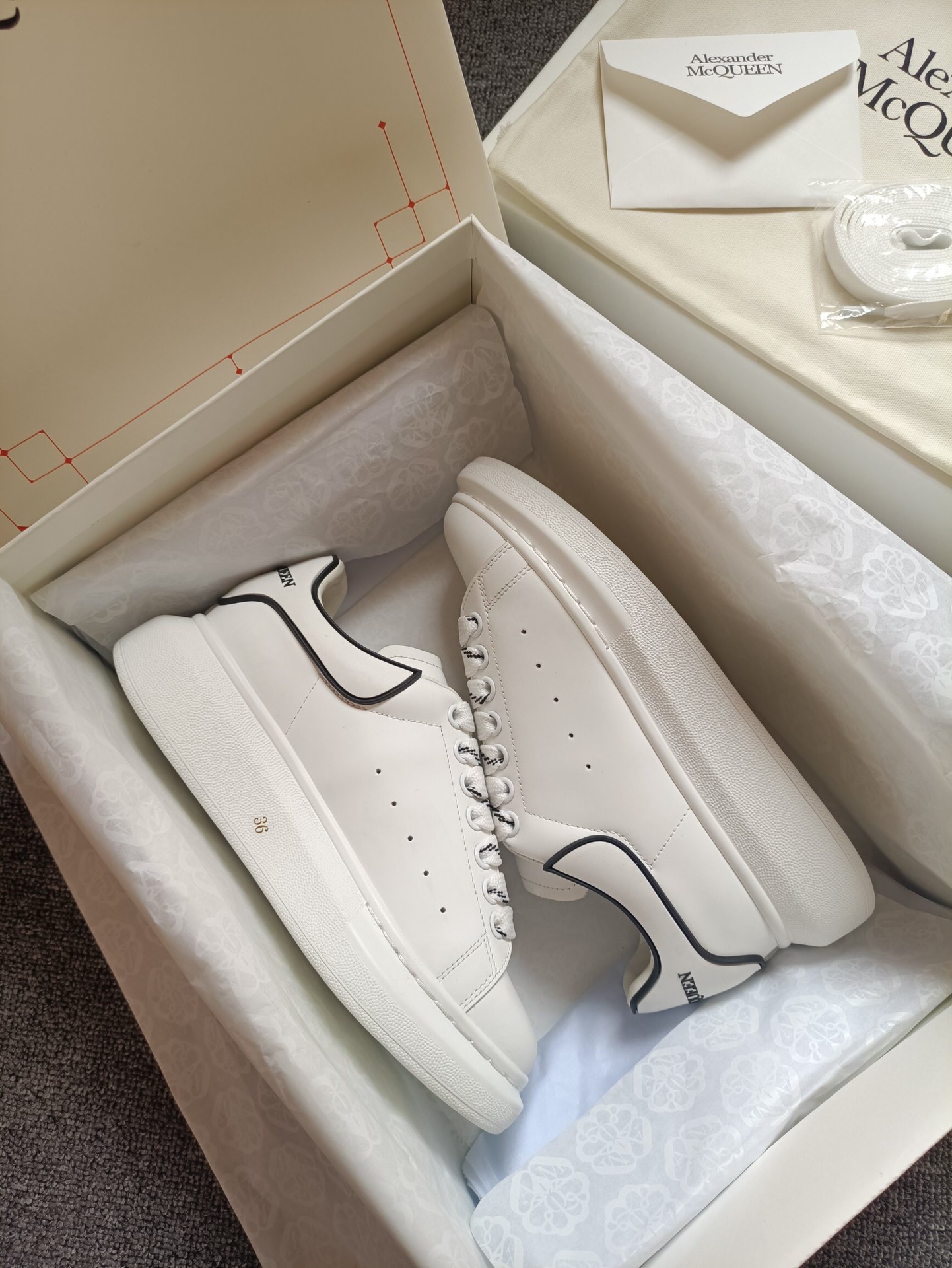 MQ shoes152