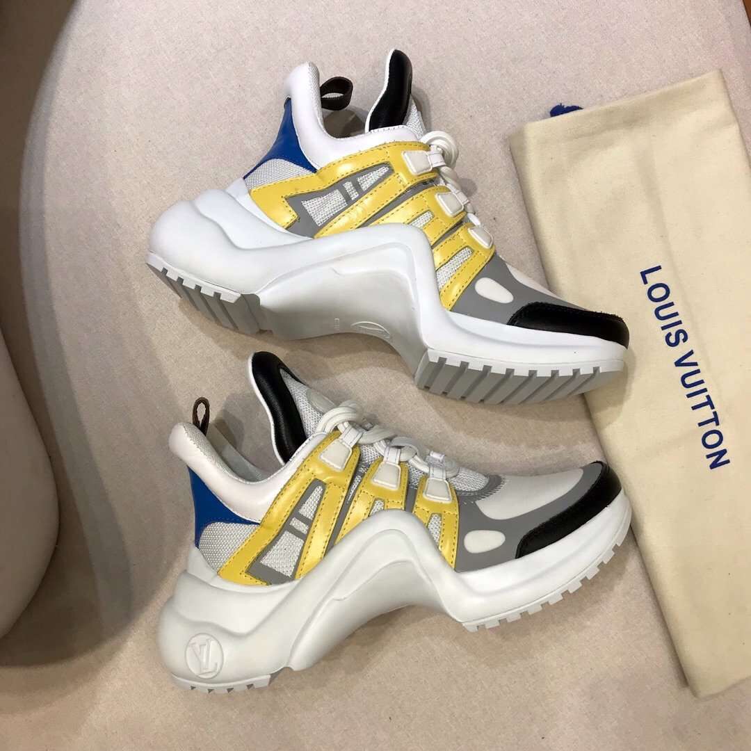LV shoes335