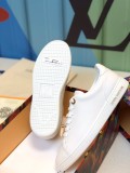 LV shoes176