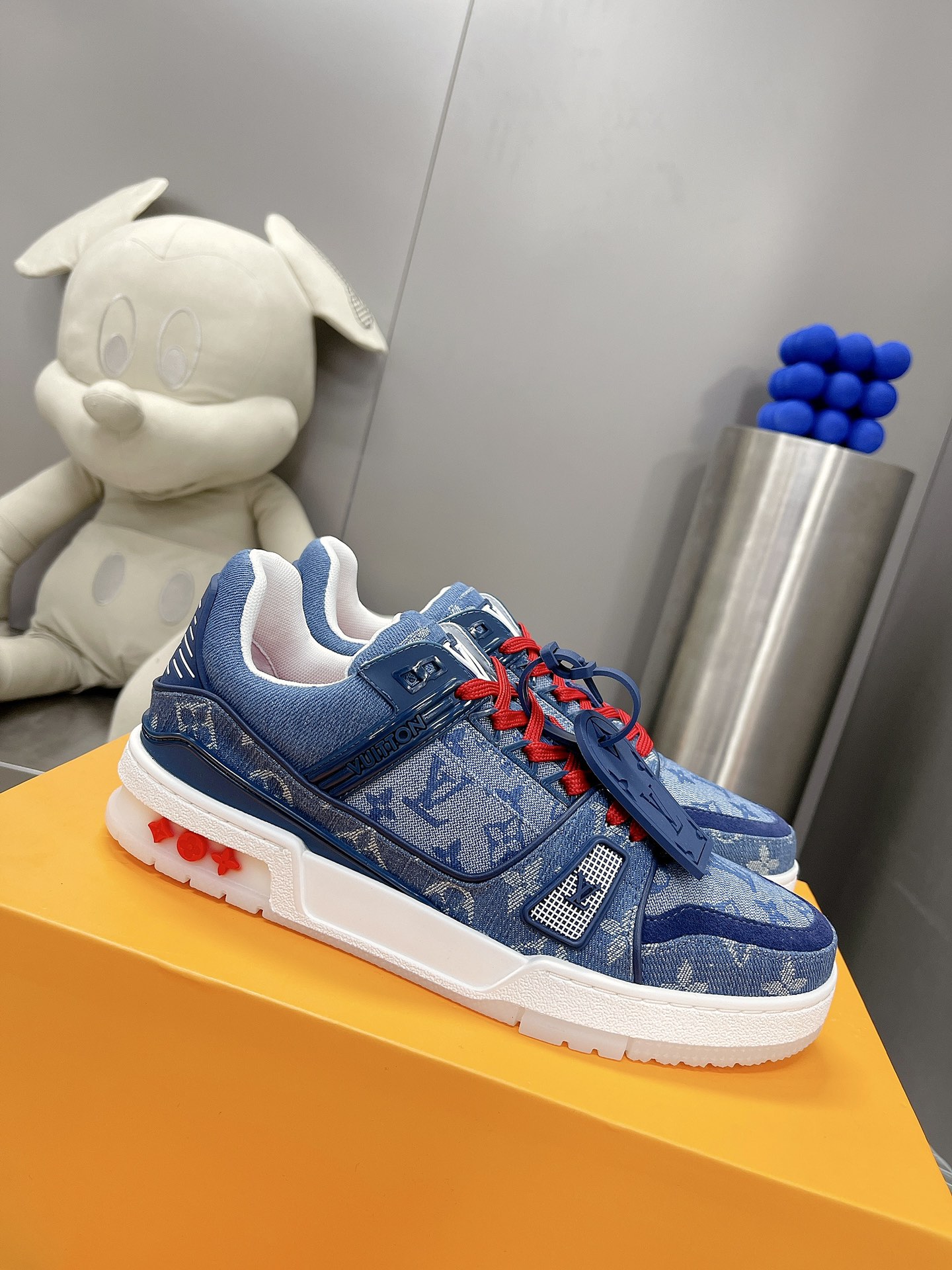 LV shoes263
