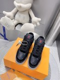 LV shoes203