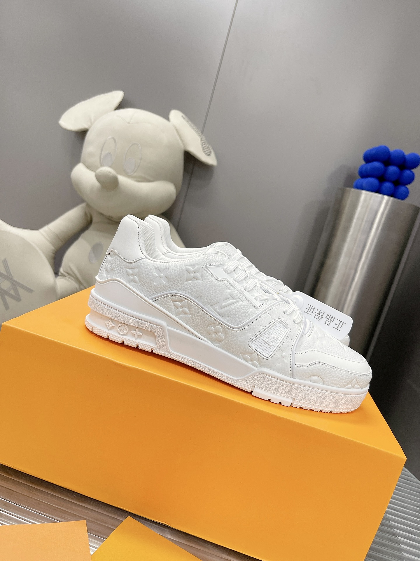 LV shoes218