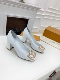 LV shoes97