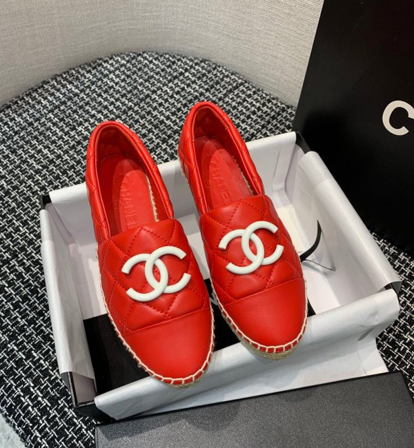 Chanel Shoes392