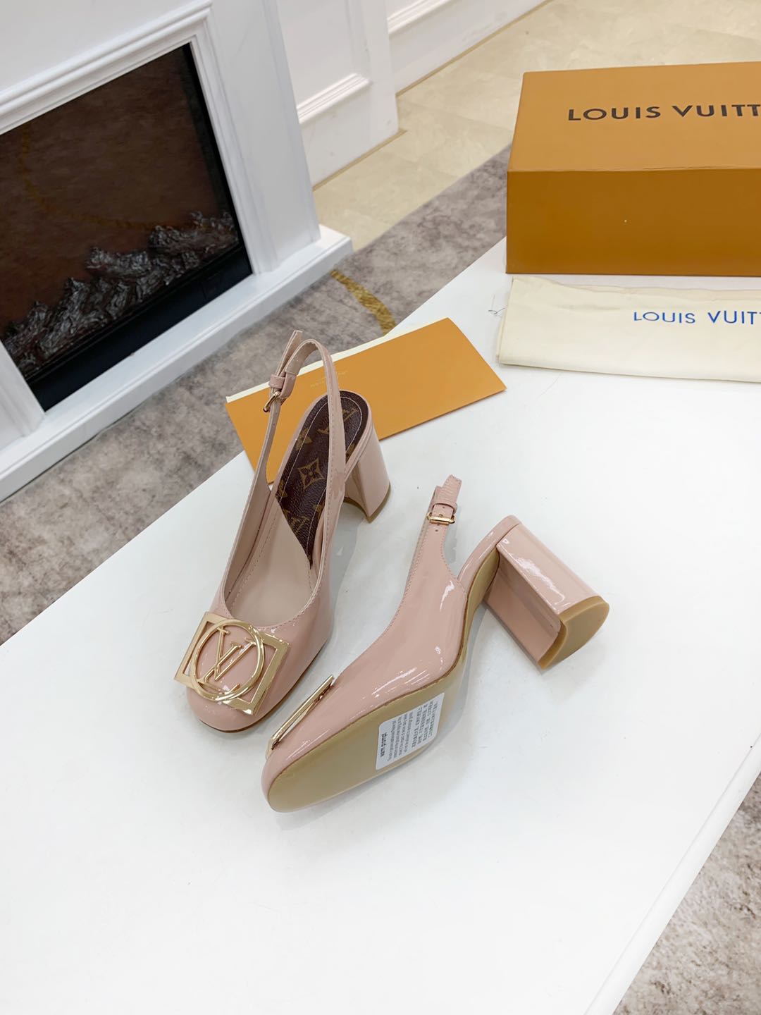 LV shoes100