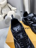 LV shoes131