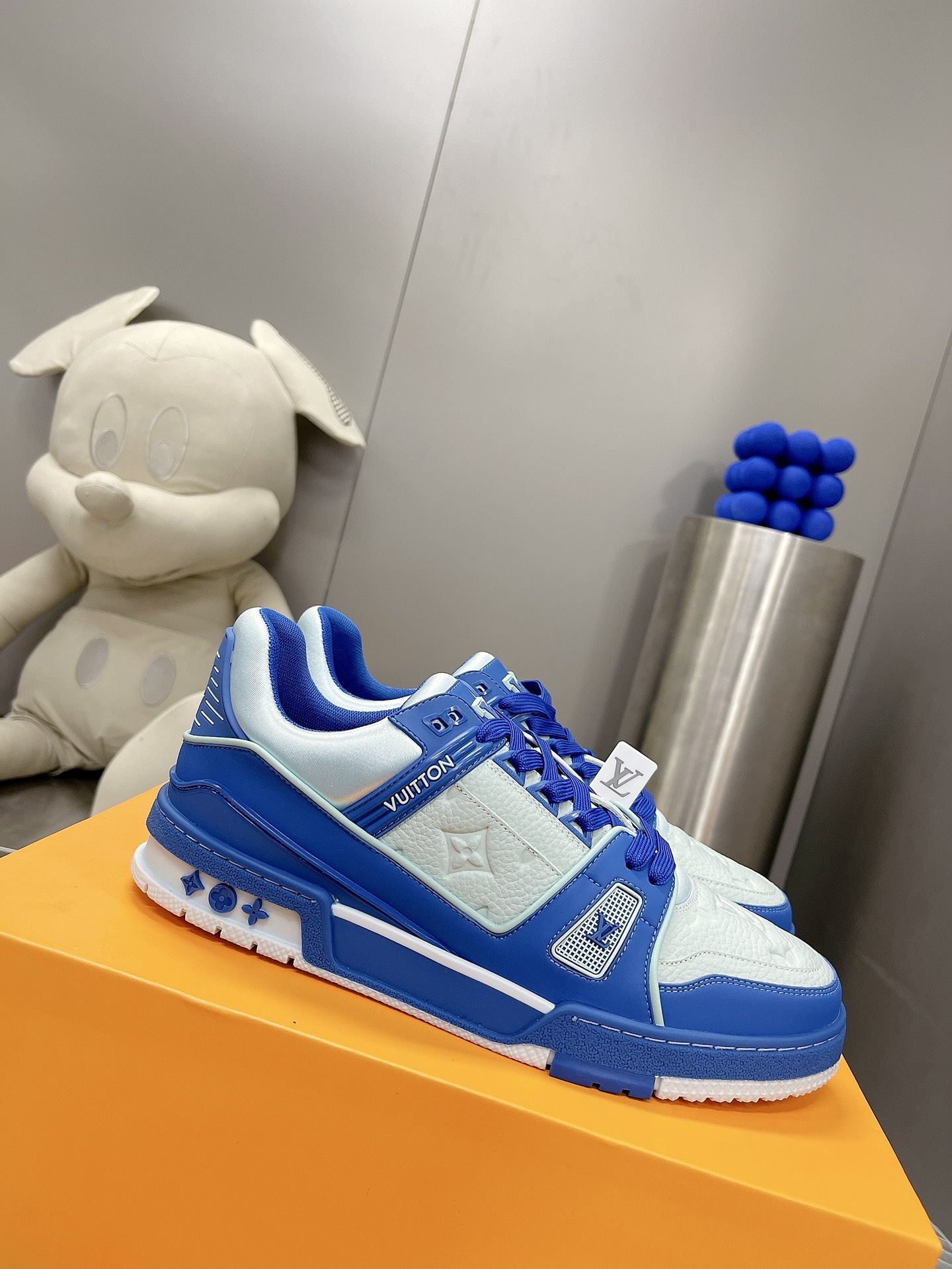 LV shoes245
