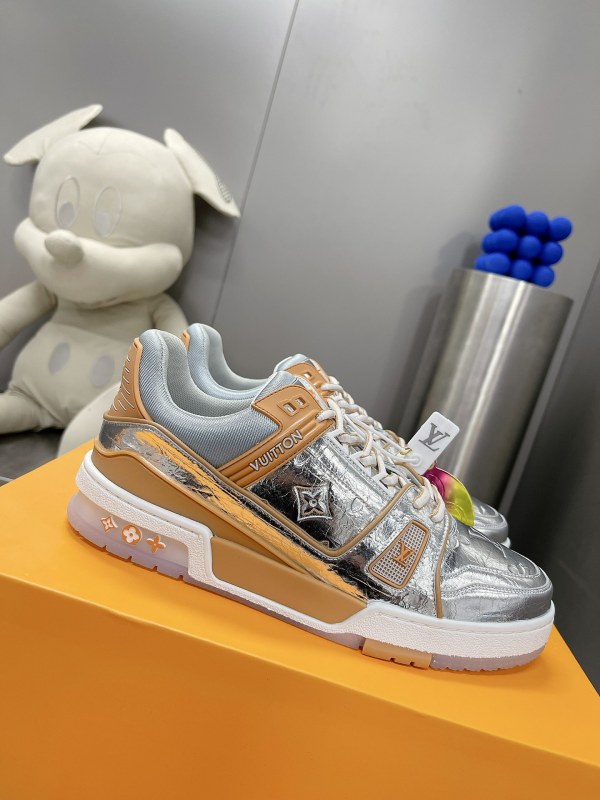 LV shoes231