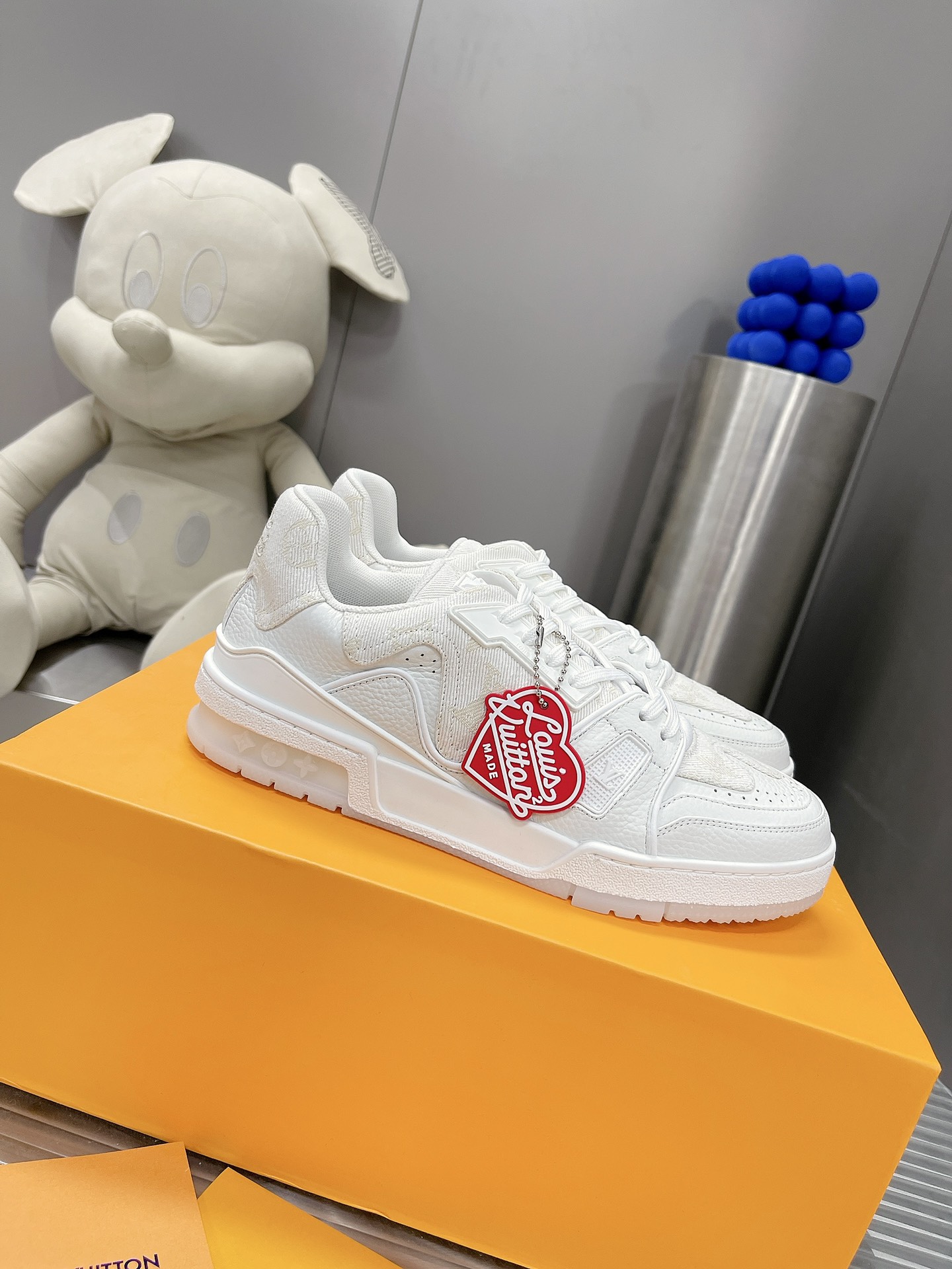 LV shoes220