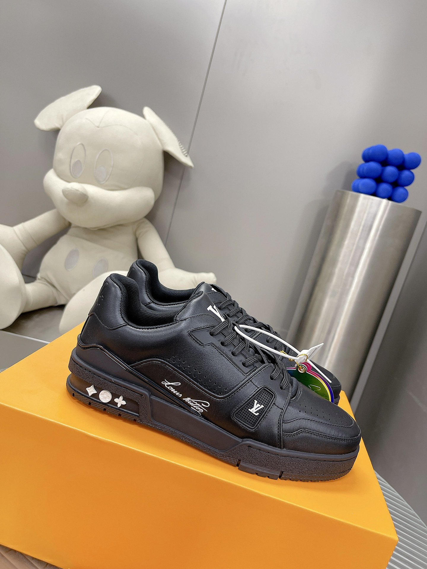 LV shoes280
