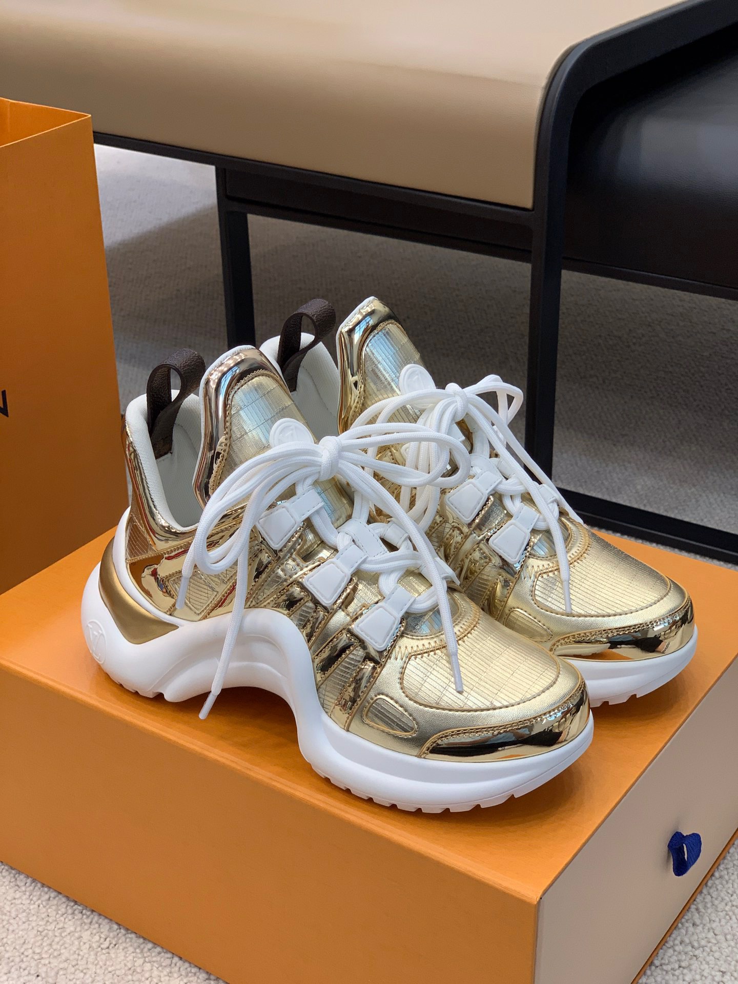 LV shoes351