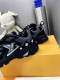 LV shoes131
