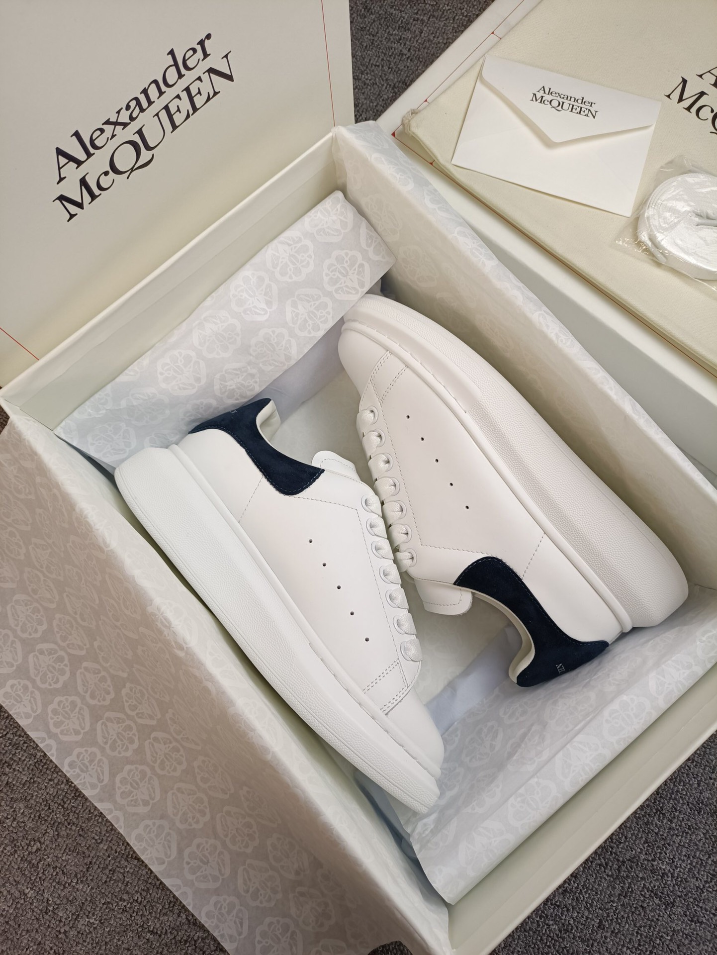 MQ shoes162