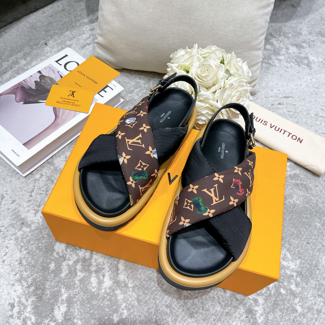 LV shoes37