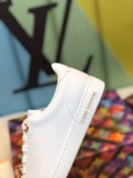 LV shoes176